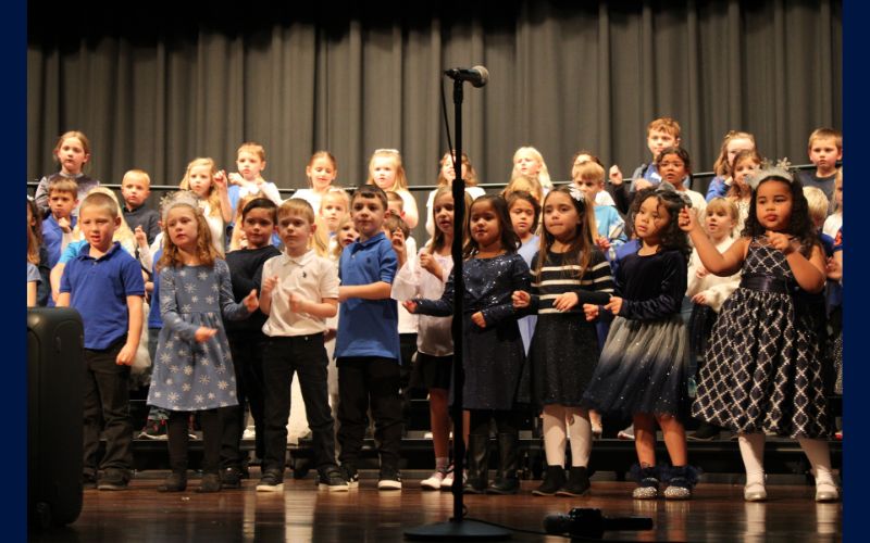 Riverside Elementary Hosts Winter Program