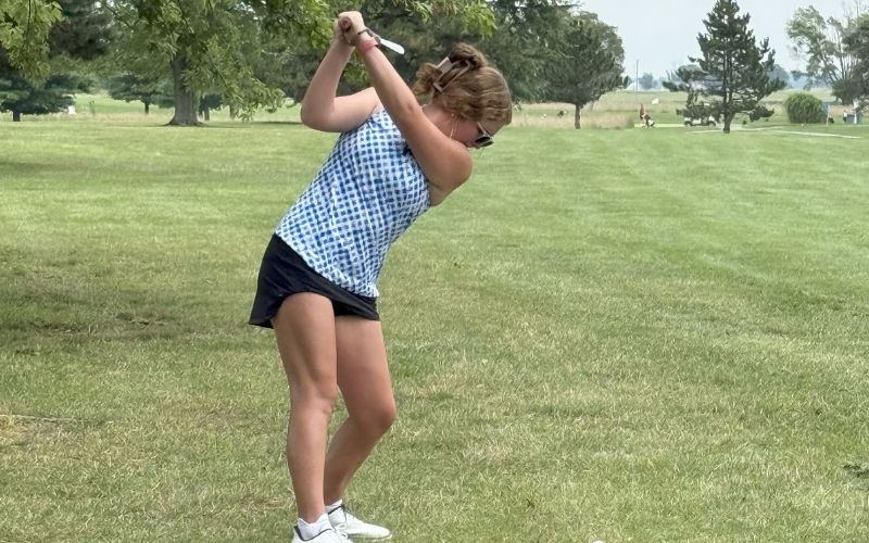 Lady Pirates fall to Lakers in season opener