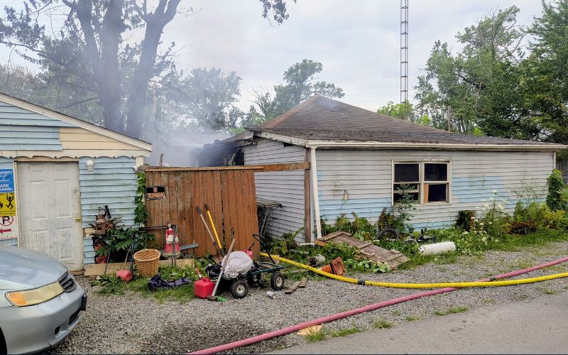 Early morning fire damages Lakeview home