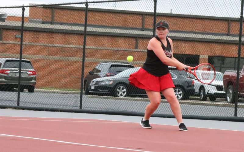 Chieftain Girls fall to Urbana in close match