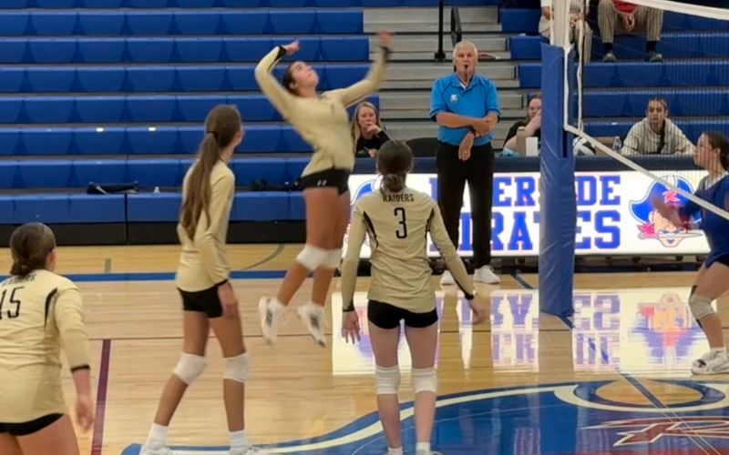 Jr. High Raiders sweep Riverside