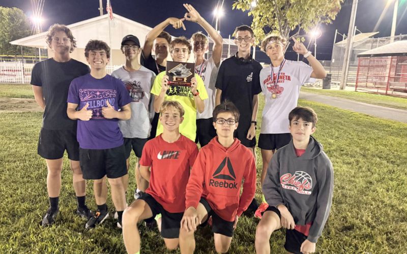 Maus breaks 31-year-old school record; Chieftains take runner-up