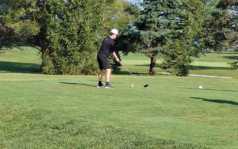Calvary Christian golfers battle tough conditions