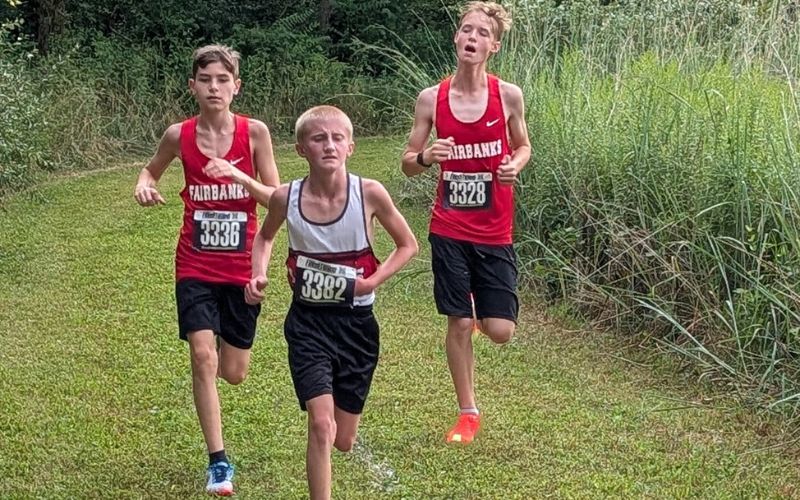 Indian Lake Middle School XC teams compete
