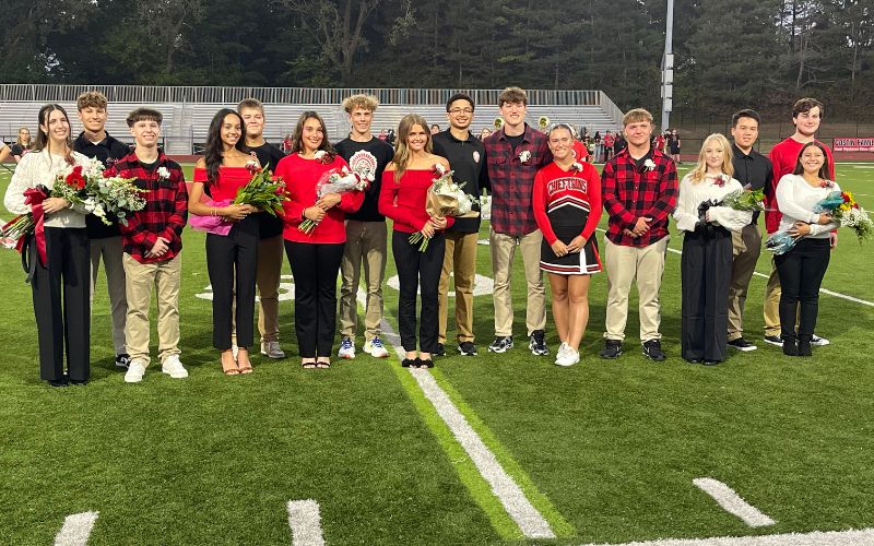 Homecoming parade draws community support