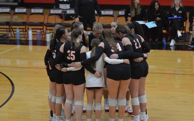 Bellefontaine volleyball remains unbeaten in historic win; more scores from Tuesday