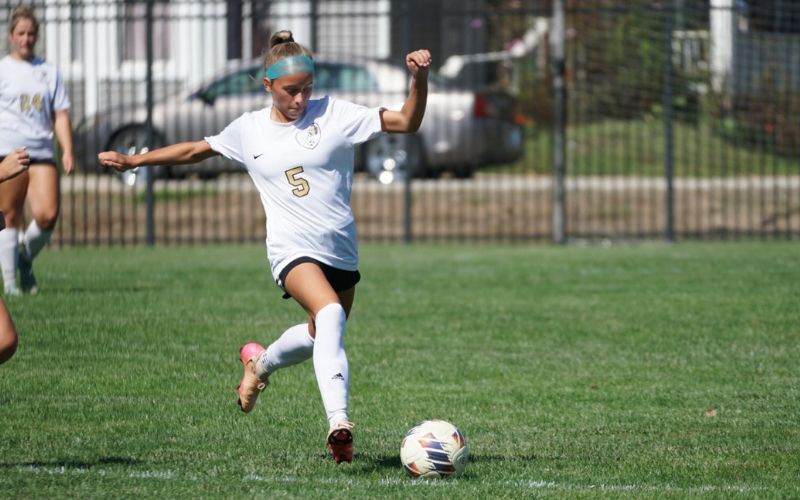 Lady Raiders score three unanswered in the second half to down Piqua 5-2