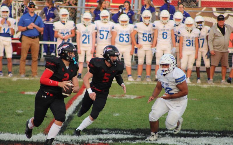 Lakers roll Allen East; Raiders top Hillclimbers; Friday night finals