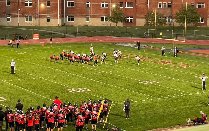 Lakers win thriller over Raiders; Friday night finals