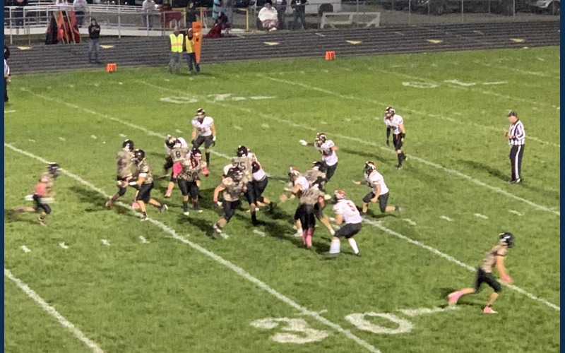 Lakers & Chiefs win close games; Friday night football finals