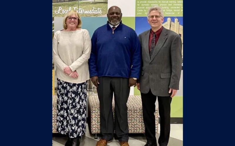 Incumbents Arter, Paul, Thomas vie for re‑election on Urbana School Board