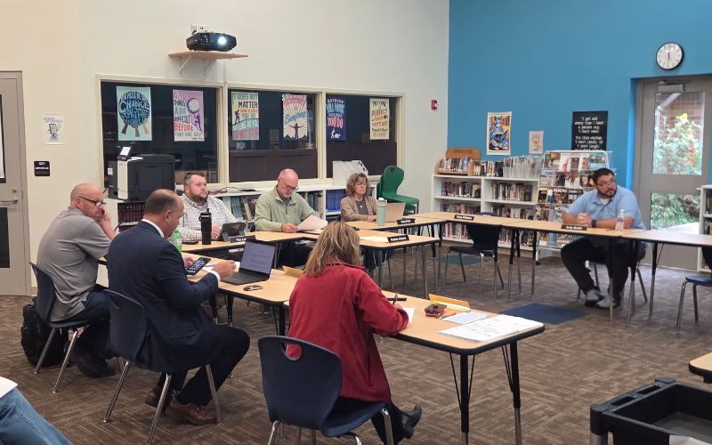 WL-S BOE meets in regular Wednesday evening session