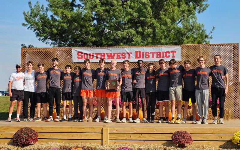 Big Orange XC teams capture district title; weekend cross country recap