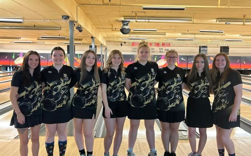 Raider bowling teams sweep Wildcats at TP Lanes